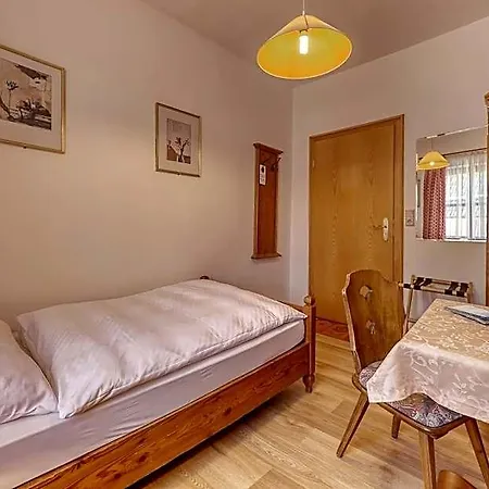 Hotel Bayerischer Hof 3*