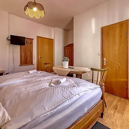 Bayerischer Hof 3*