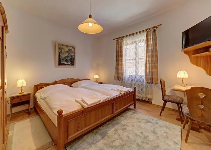 Hotel Bayerischer Hof 3*